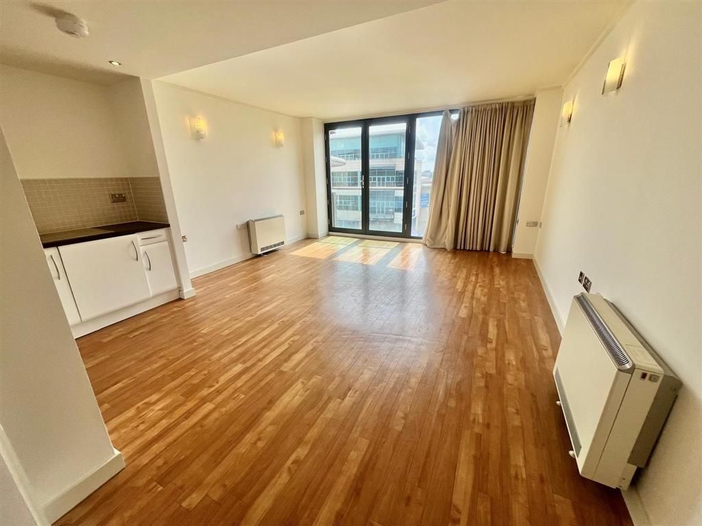 Property photo 3 of 10 Image