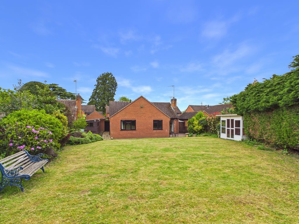 Property photo 1 of 17 Cam02366G0-Pr0161-Still022