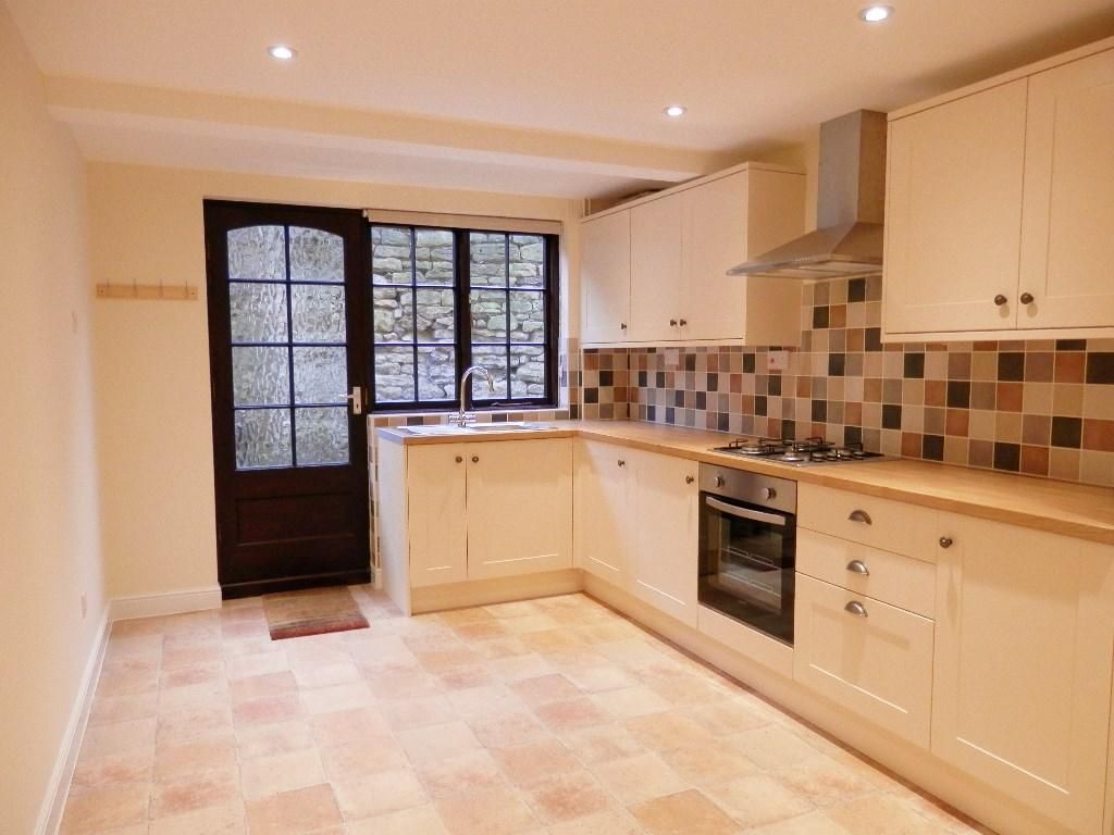 Property photo 2 of 13 Gallery