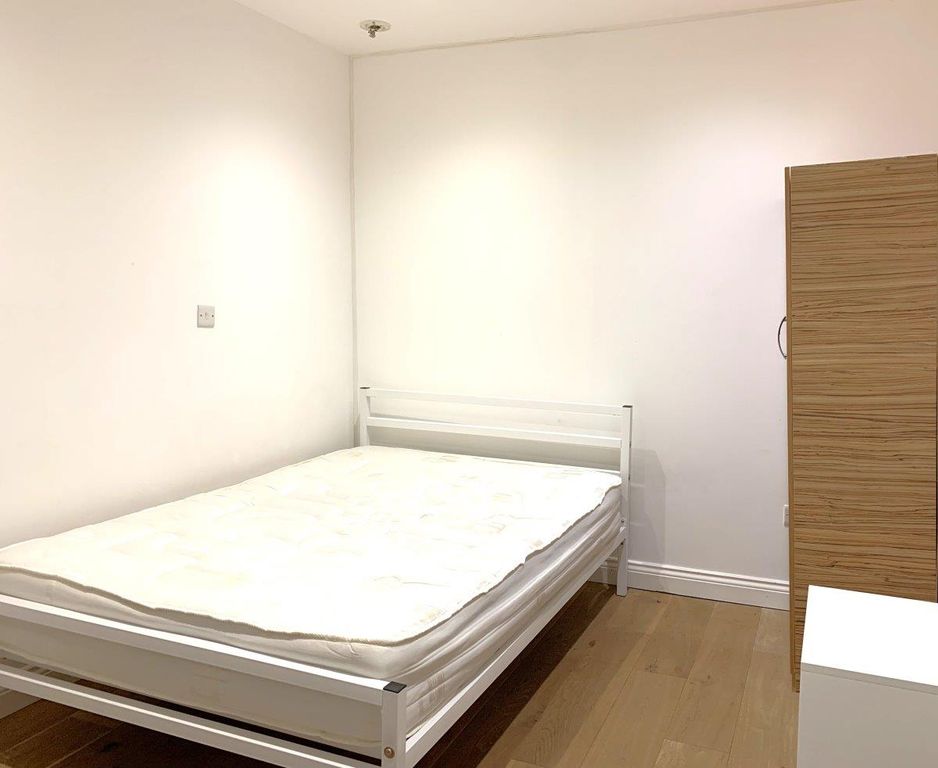 Property photo 3 of 8 6E1D772A-Eebe-4Aa5-8B62-Fc6017326506.Jpg