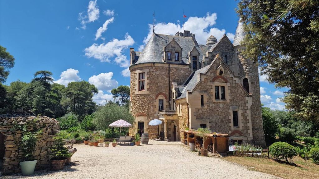 Property photo 3 of 10