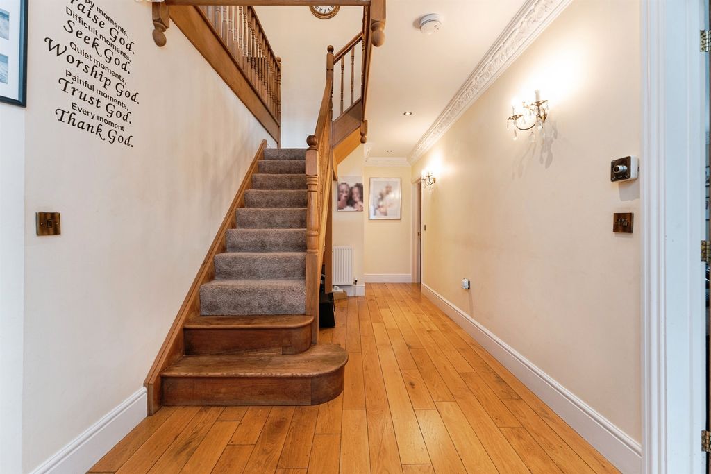 Additional image 8 of 5 bed detached house for saleCreek Road, March PE15