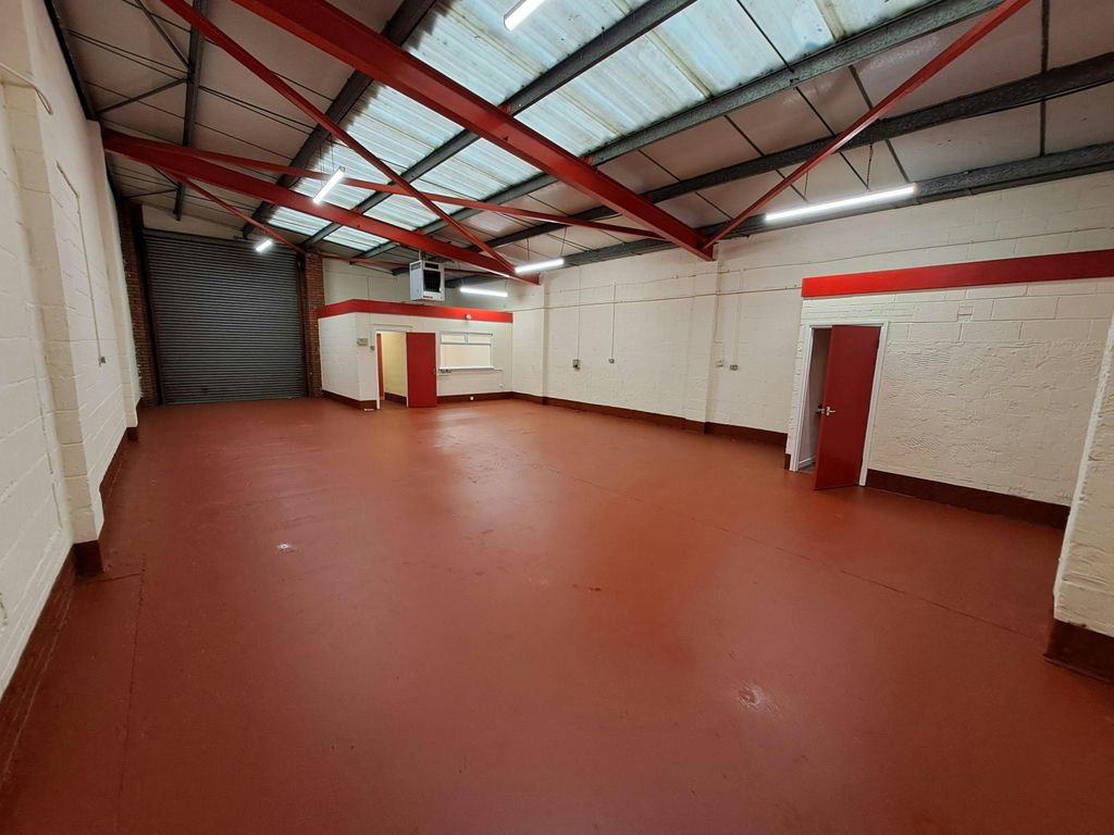 Property photo 3 of 7 1000008116.Jpg