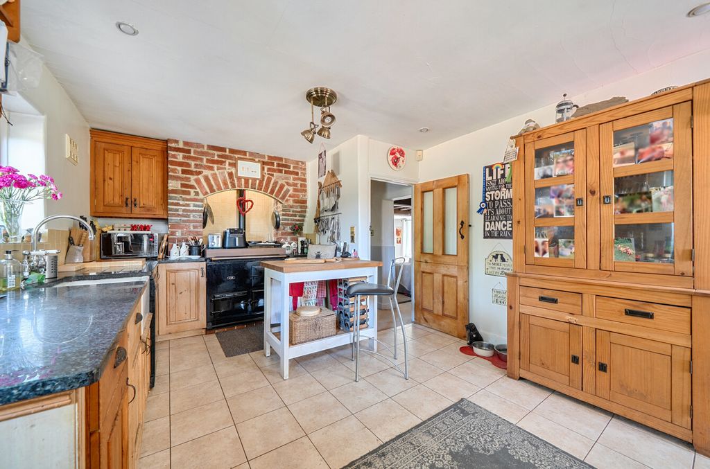 Property photo 3 of 19 1493725 (20).Jpg
