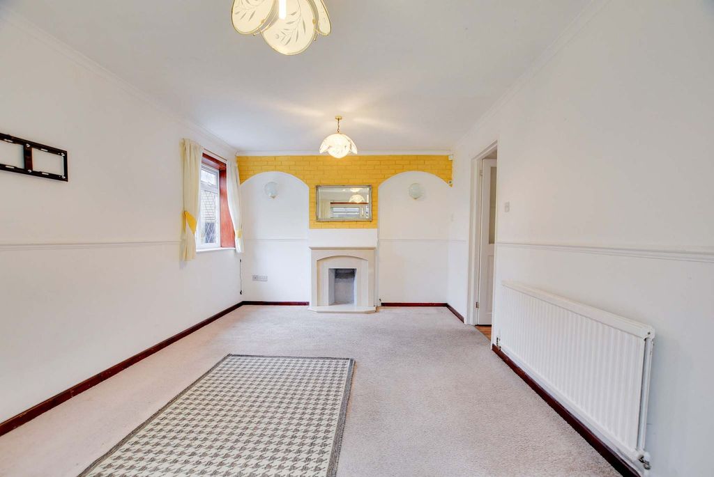 Property photo 3 of 22