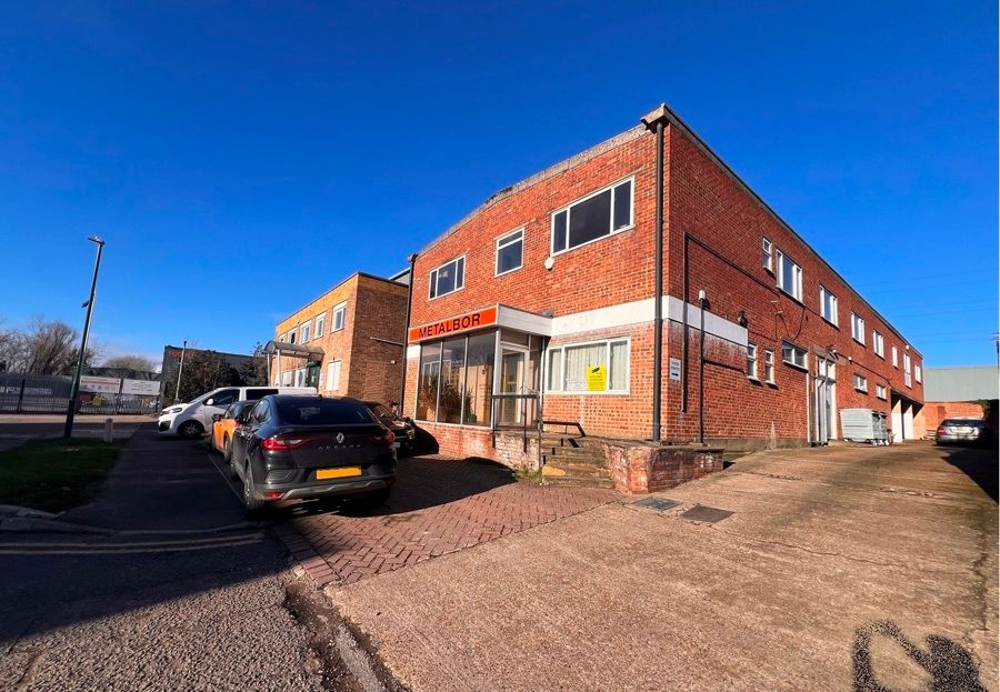 Property photo 1 of 2 Photo 4