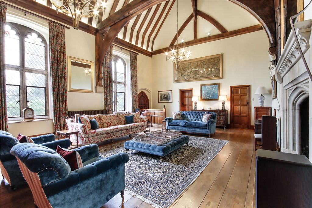 Property photo 2 of 28 Great Hall