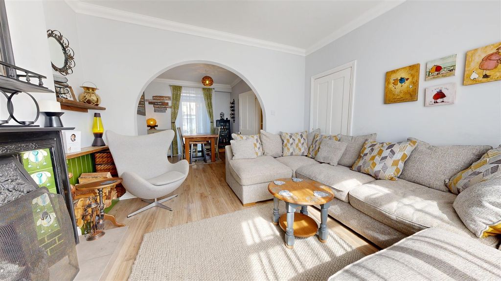 Property photo 3 of 21 04202026_114743.Jpg