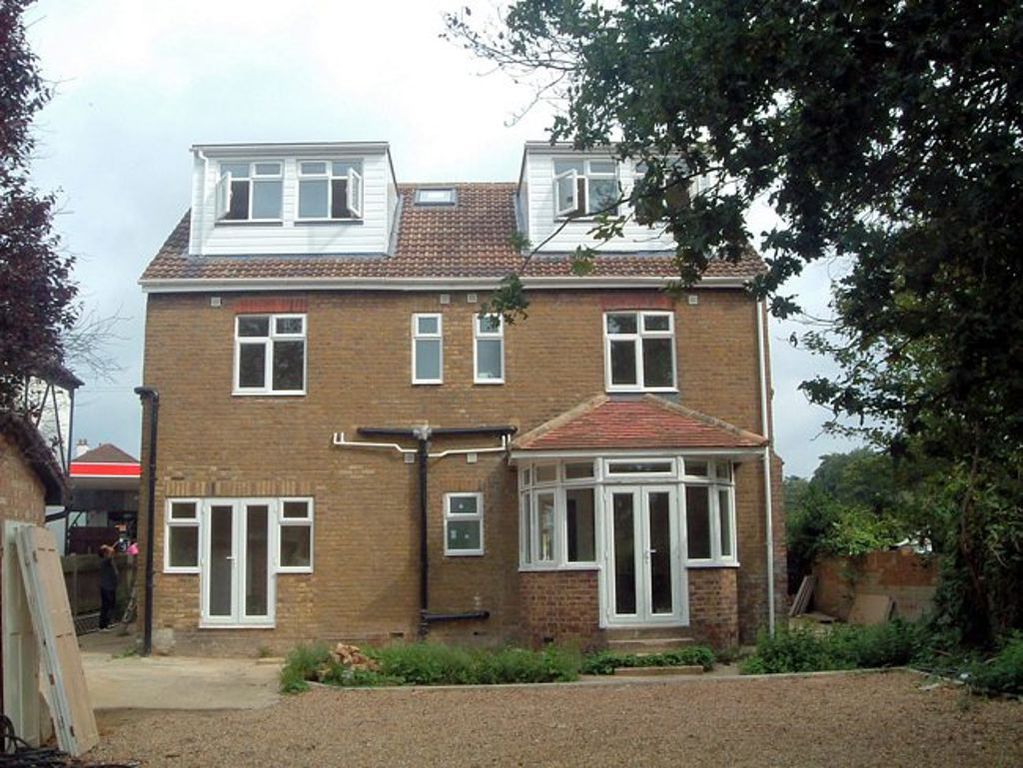Property photo 1 of 6