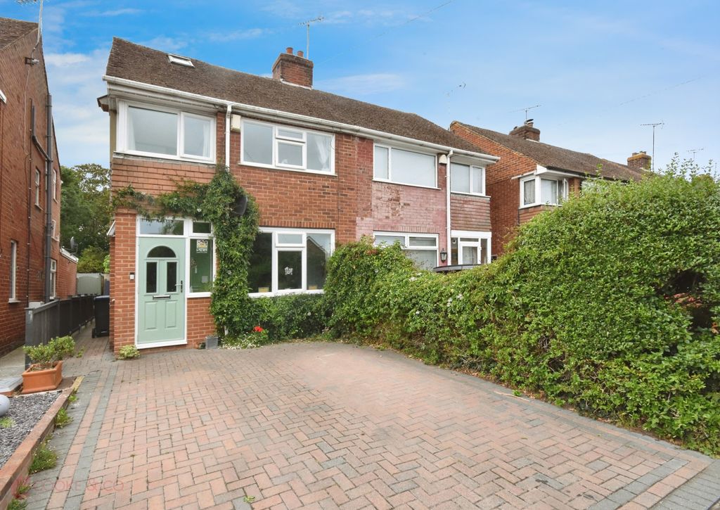 Property photo 1 of 18