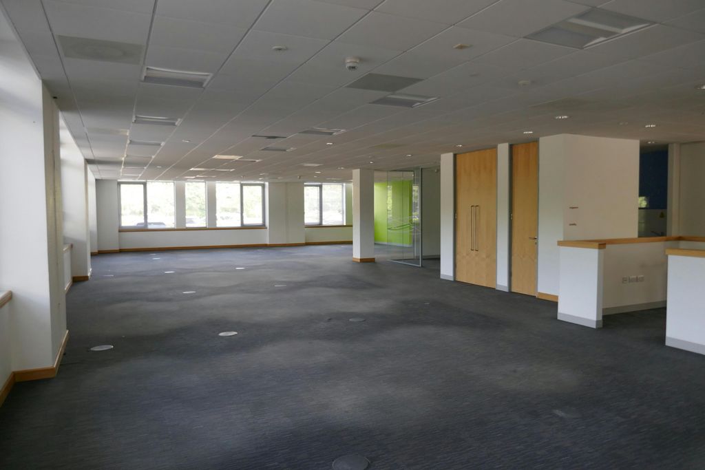 Property photo 2 of 6 Langlands House 1.Jpg