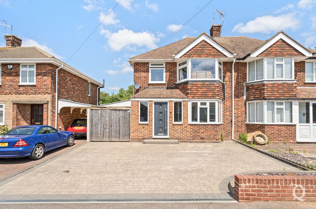 Property photo 1 of 20 50868Fa4-B6c5-4F1...