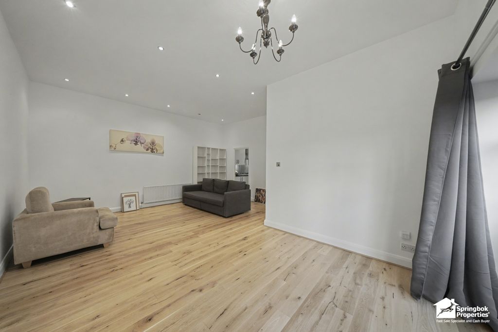 Property photo 3 of 15 Image 2