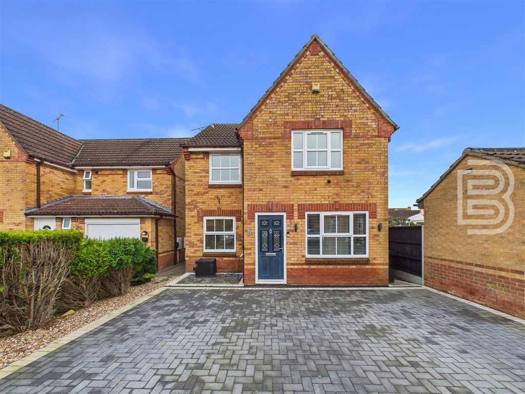 Property photo 1 of 17 Front.Jpg