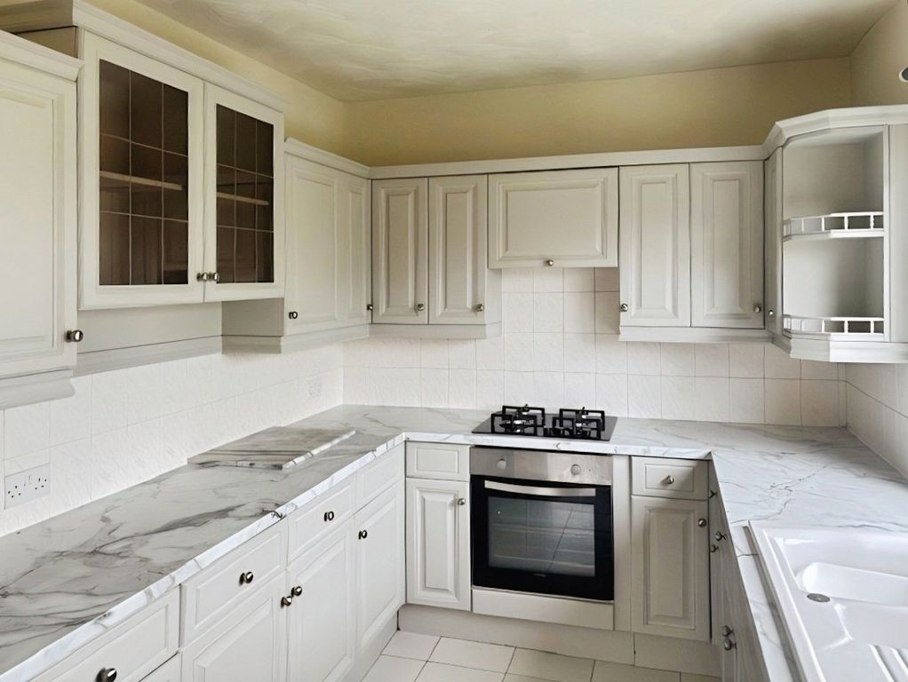 Property photo 3 of 11 Picture No. 36