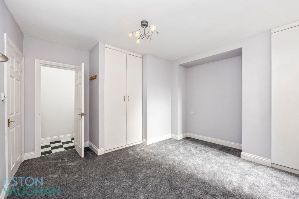 Property photo 3 of 11 6111072