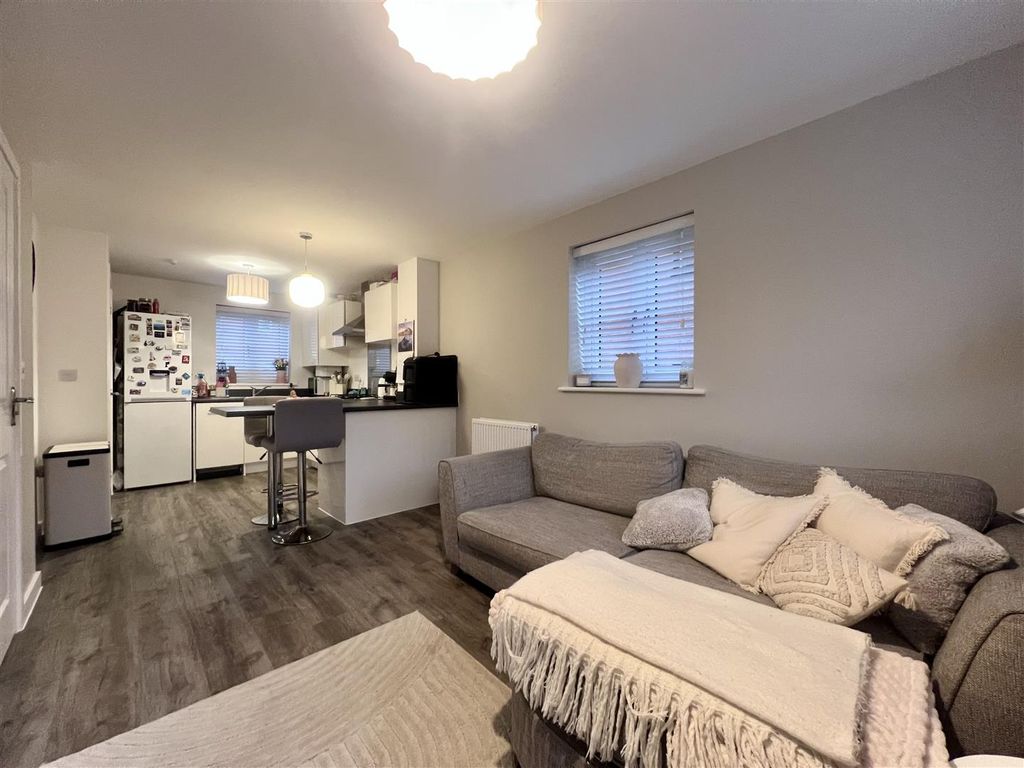 Property photo 2 of 11 Img_0626.Jpeg