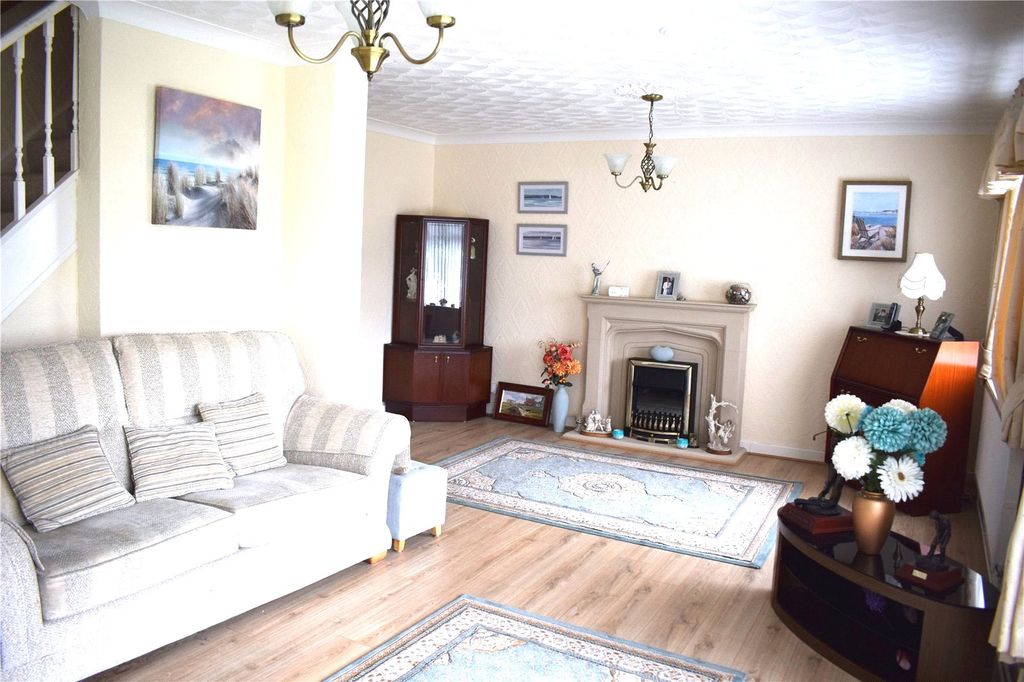 Property photo 3 of 18 Picture No. 28