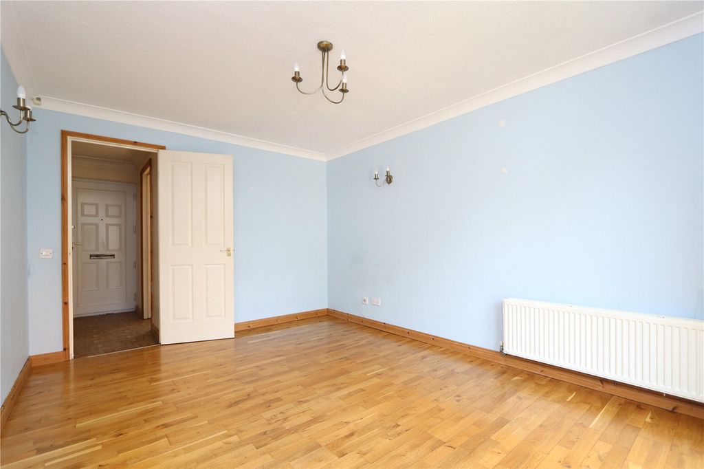 Property photo 3 of 17 Picture No. 09