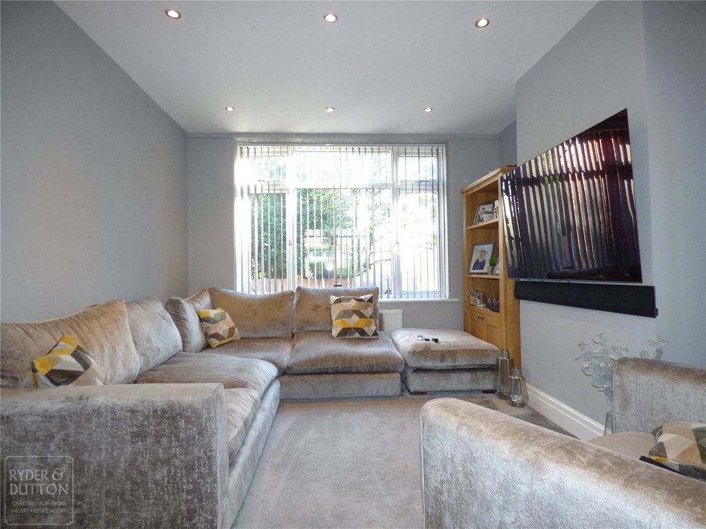 Property photo 3 of 16 Picture No. 04