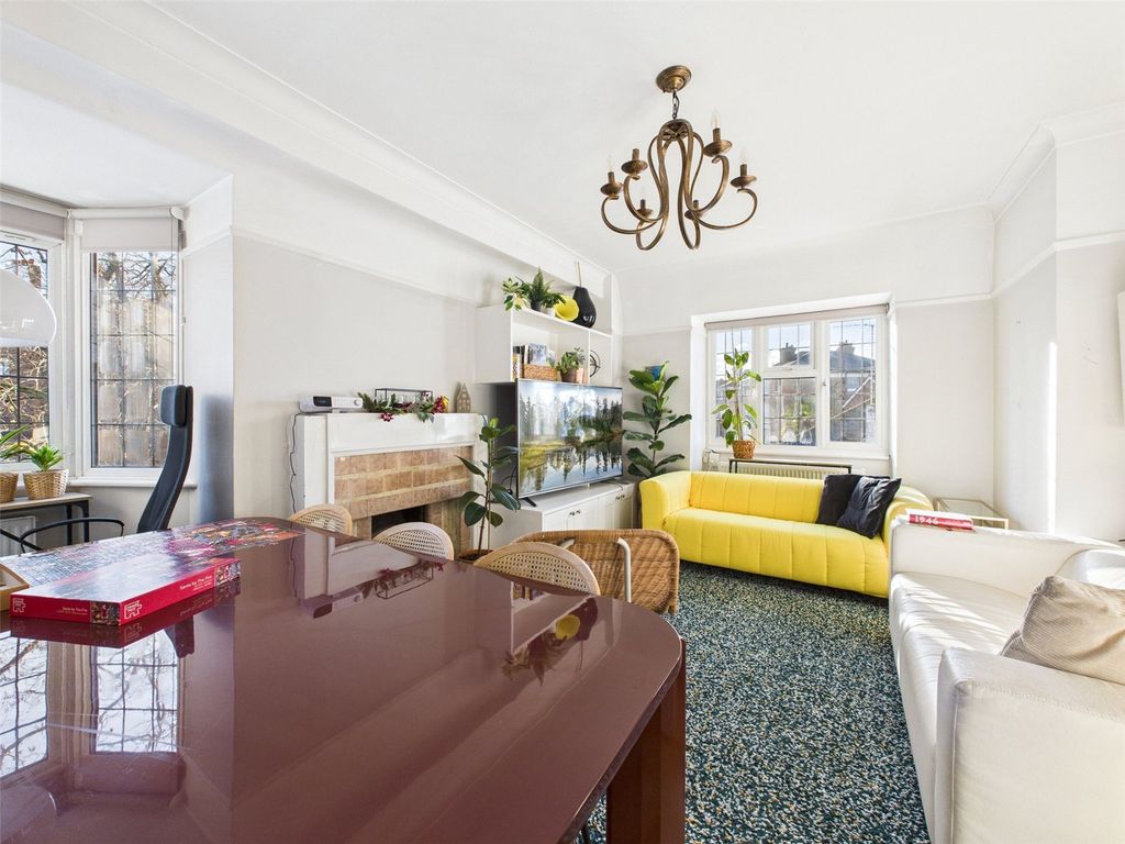 Property photo 2 of 6 Picture No. 15