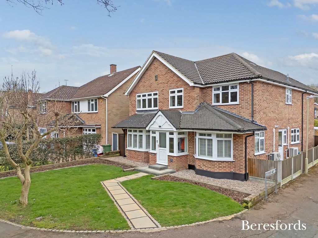 Property photo 1 of 31 Front