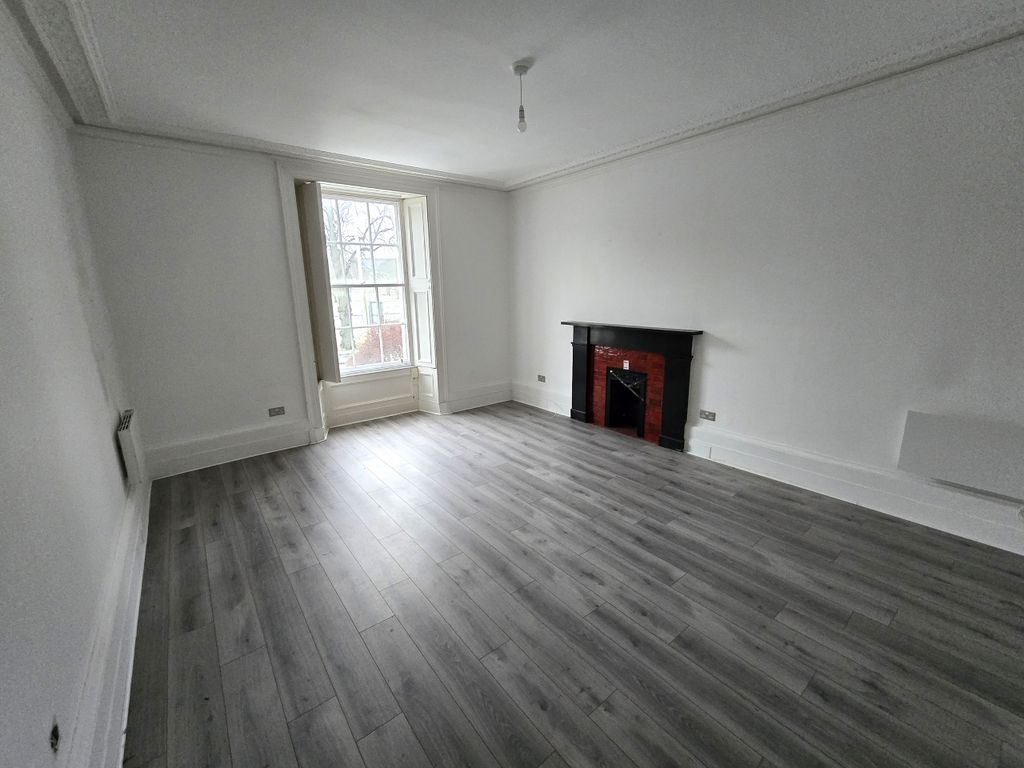 Property photo 2 of 17 2