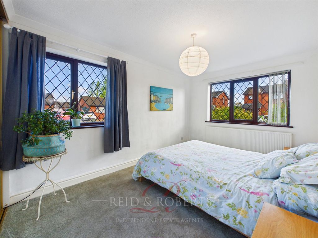 Property photo 3 of 35 Cam03999G0-Pr0236-Still012.Jpg