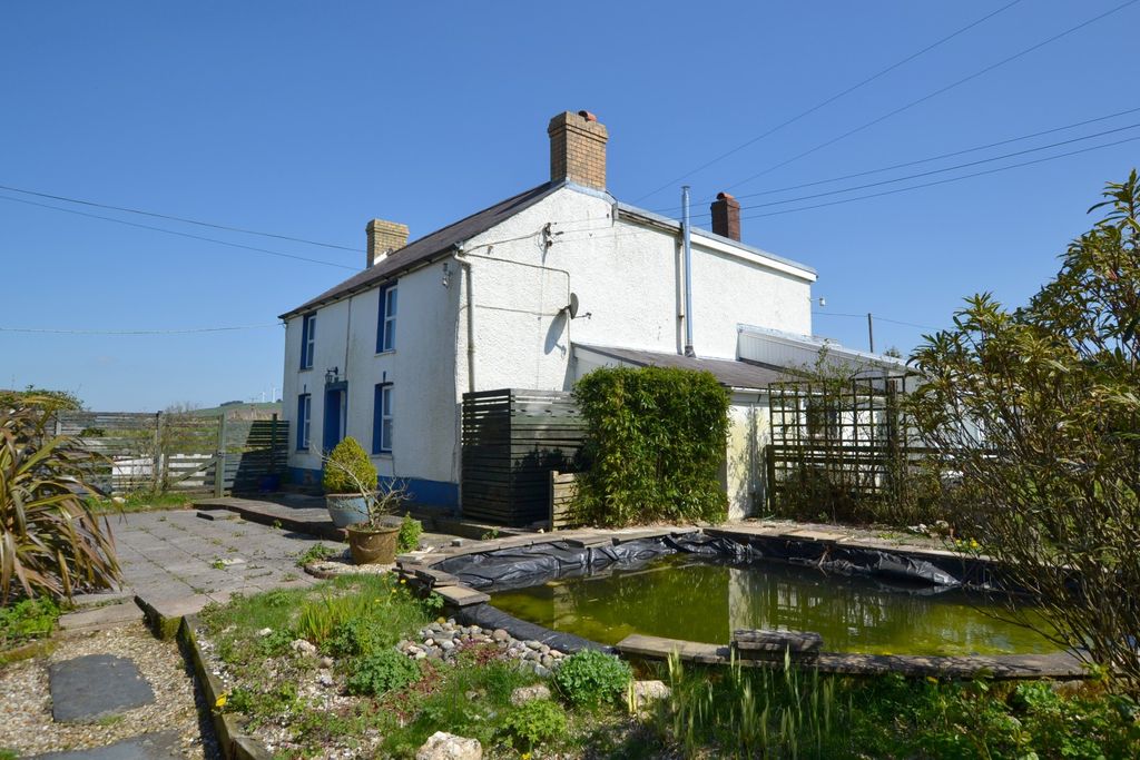 Property photo 1 of 26