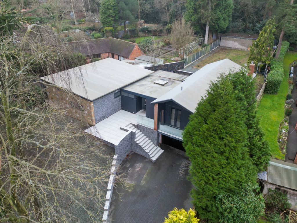 Property photo 2 of 15 Picture No. 14