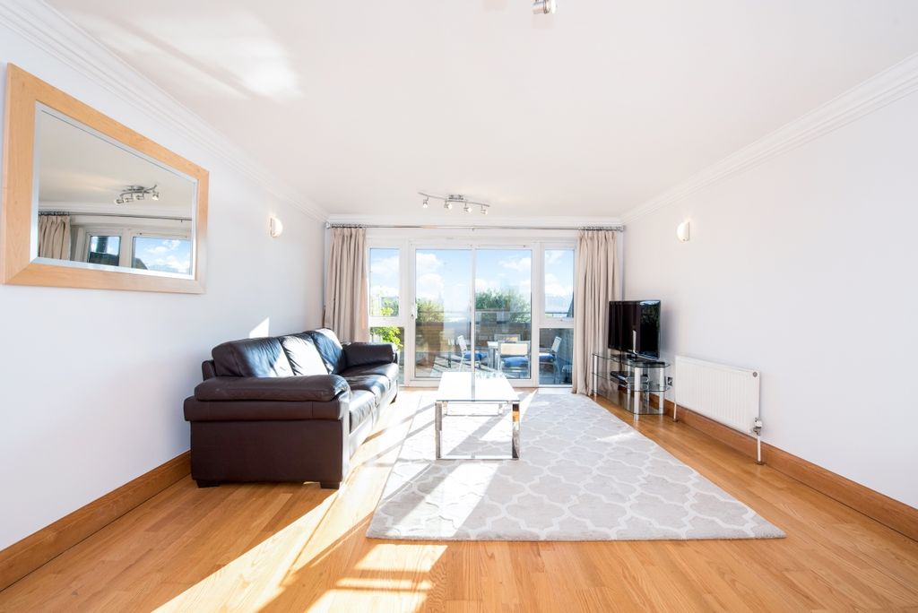 Property photo 1 of 14 Ph9_786223