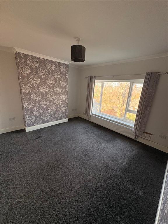 Property photo 2 of 10 Image