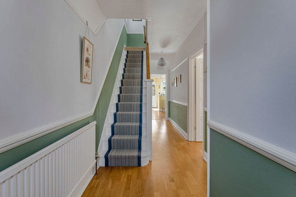 Property photo 3 of 19 Hallway