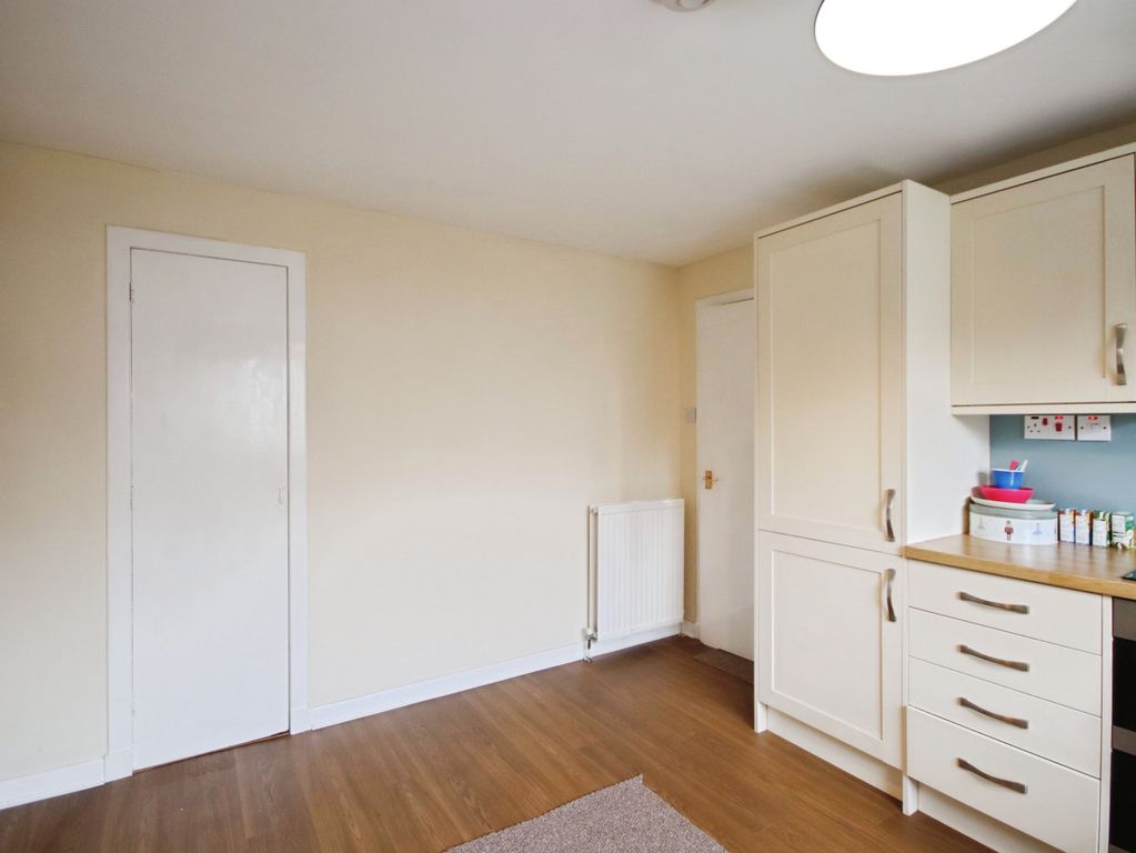 Property photo 3 of 10 Photo 3