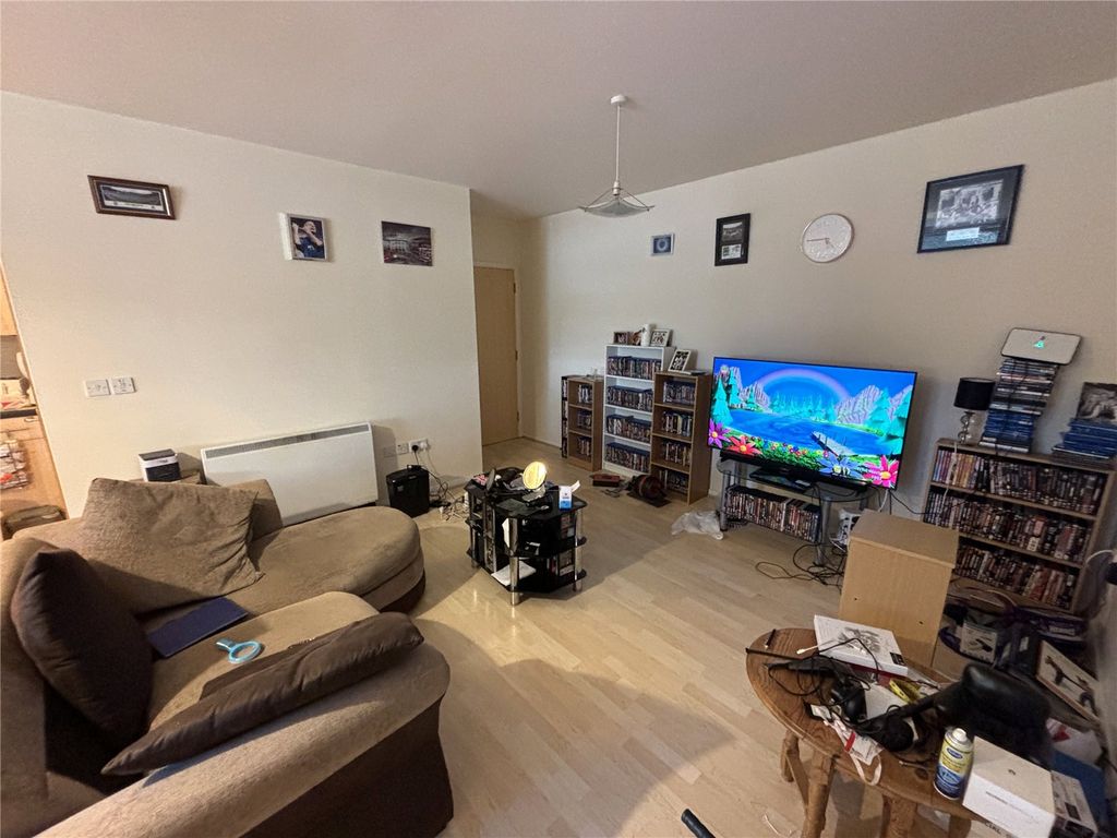 Property photo 3 of 10 Picture No. 07