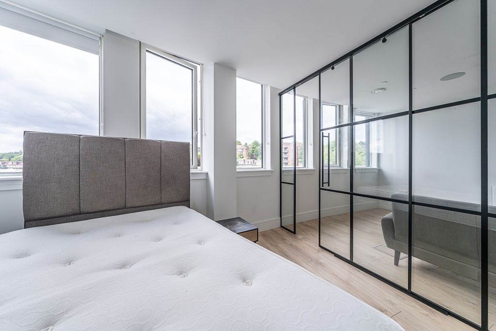 Property photo 3 of 12 77-Capella-Court-13