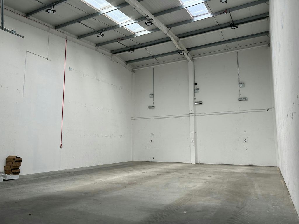 Property photo 2 of 11 2.Jpg