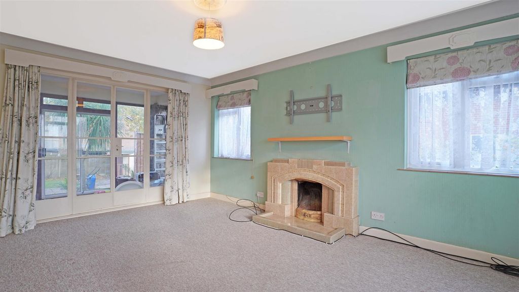 Property photo 3 of 14 Reception Room