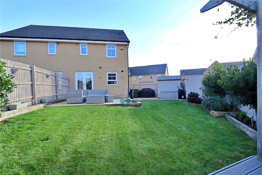 Property photo 2 of 20 Picture No. 19