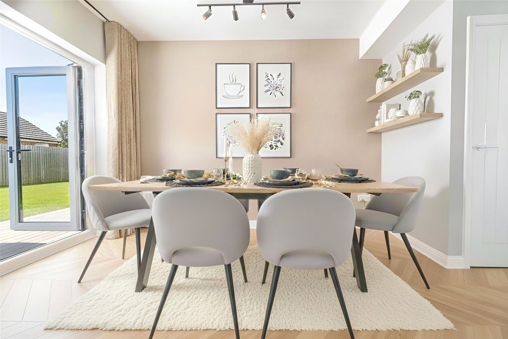 Property photo 2 of 12 Dining Area