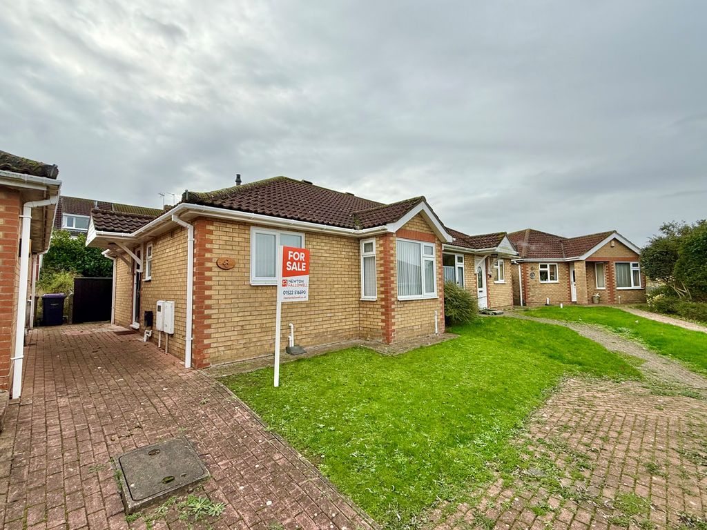 Property photo 1 of 8