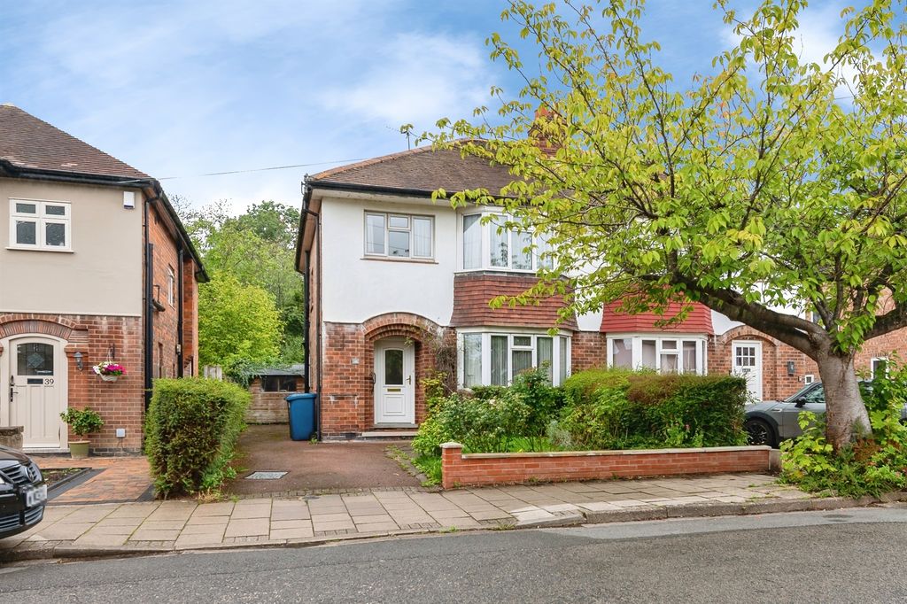 Property photo 1 of 15