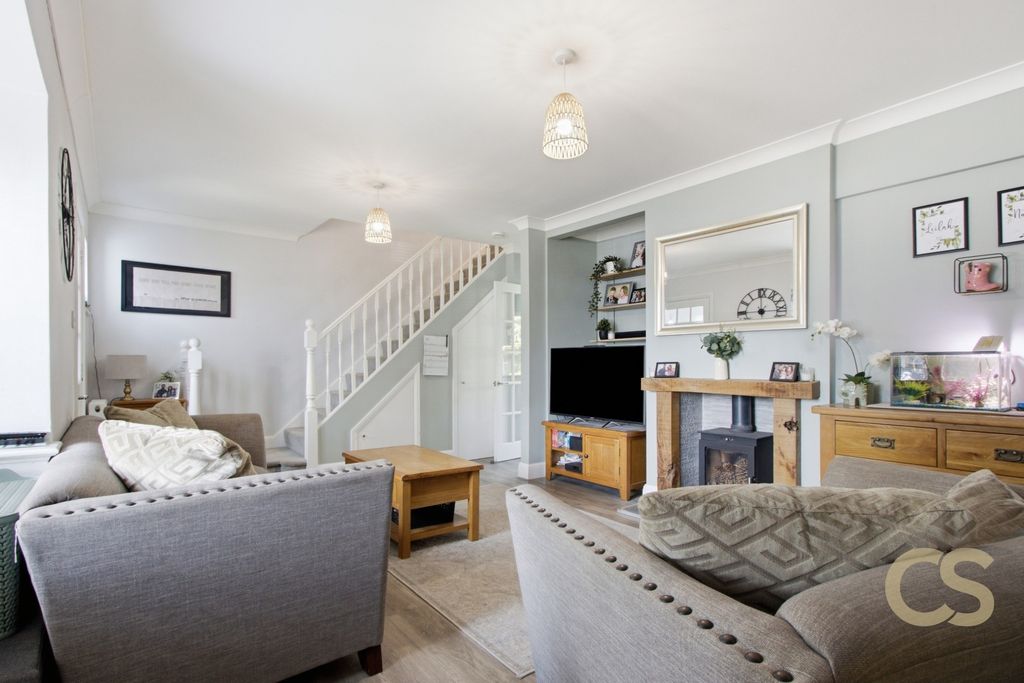 Property photo 3 of 22 5221616