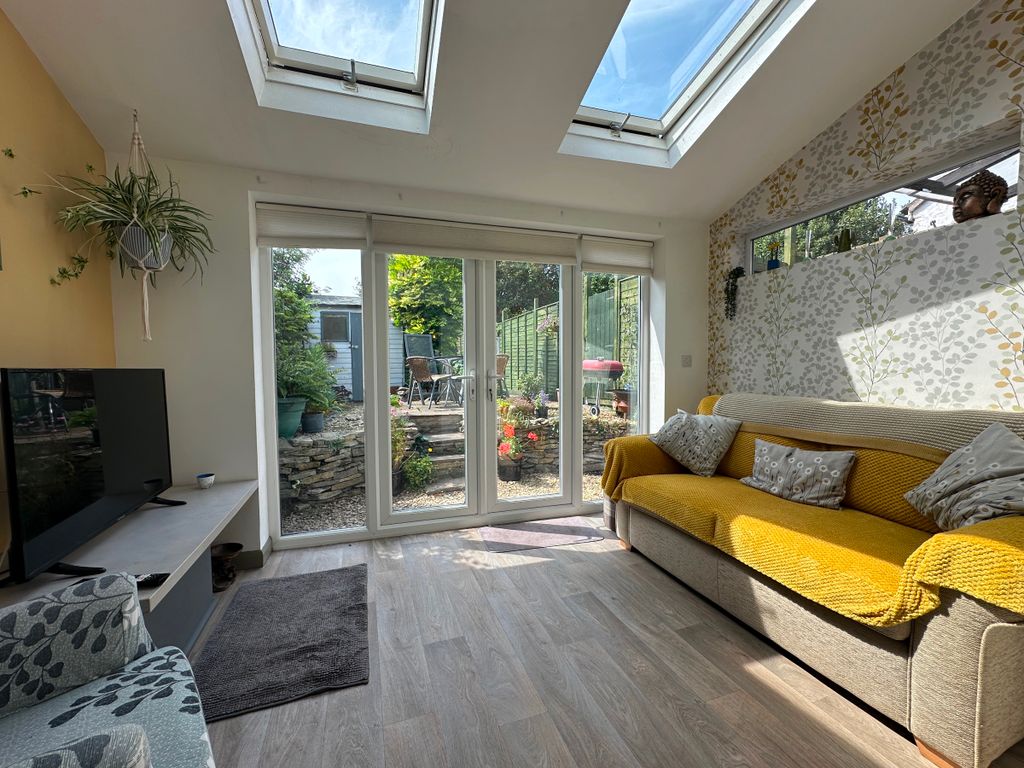 Property photo 2 of 13