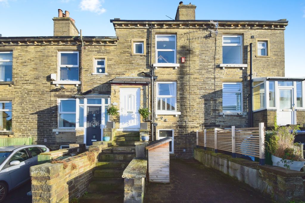 Property photo 1 of 19 544d4A68-Front