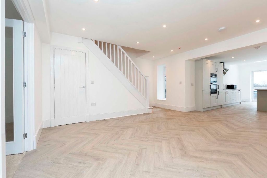 Additional image 4 of 4 bed terraced house for saleBailey Street, Deri, Bargoed CF81