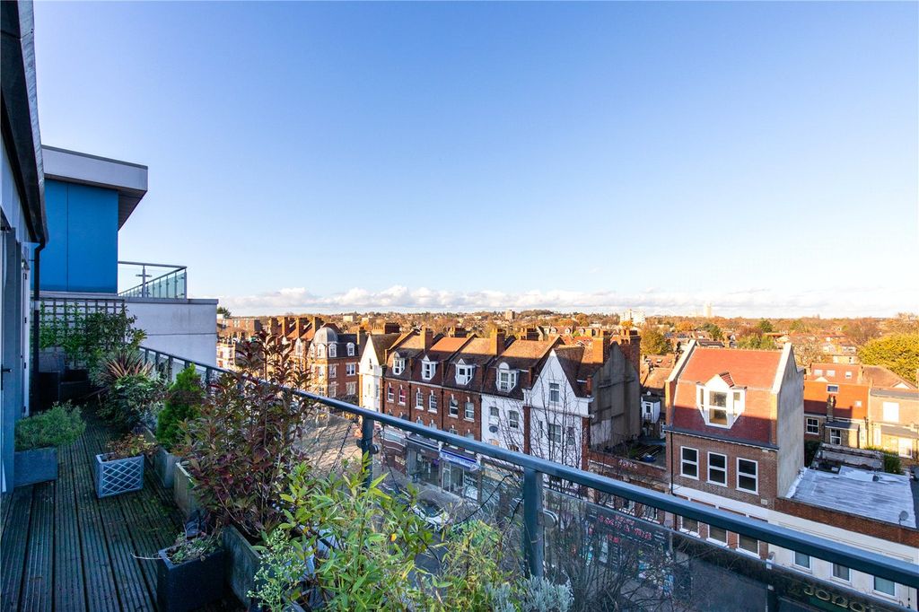 Property photo 3 of 16 External