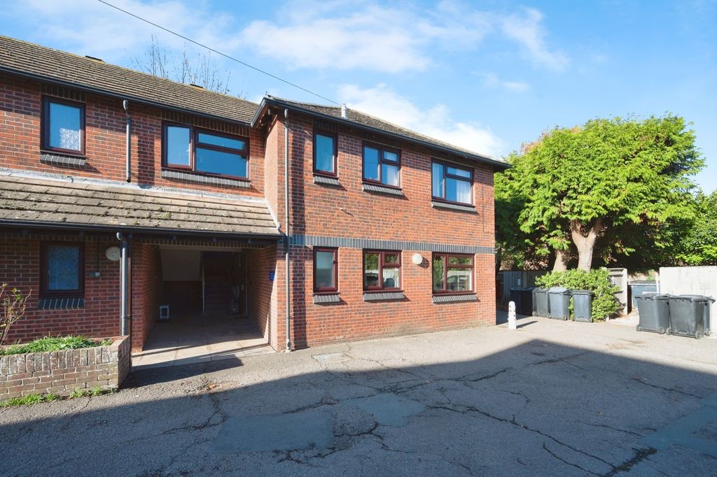 Property photo 1 of 15 Photo