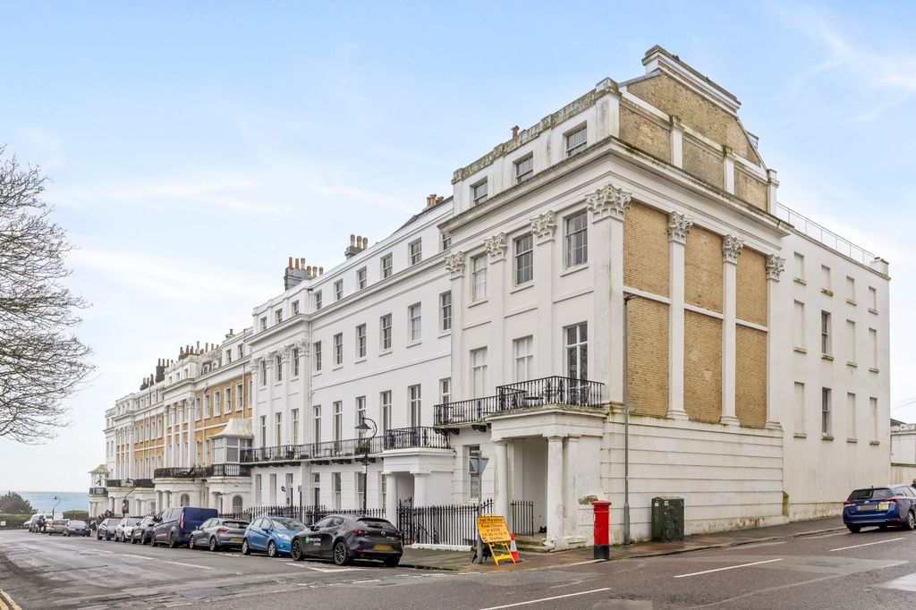 Additional image 45 of 3 bed flat for saleSussex Square, Brighton, East Sussex BN2