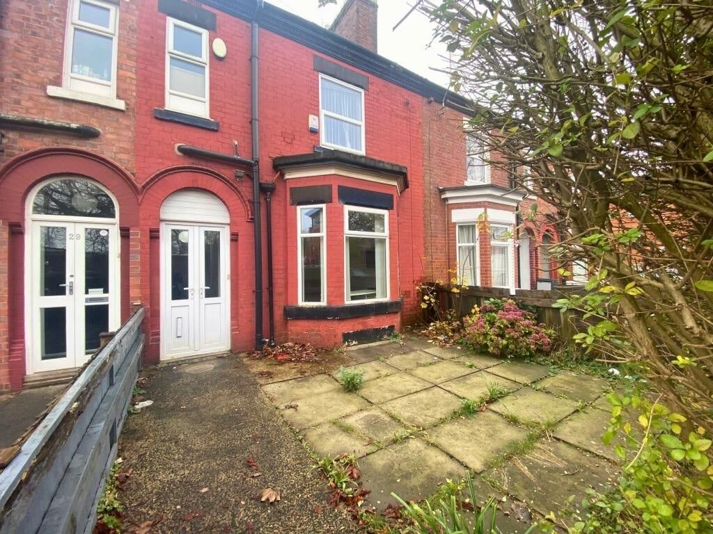 Property photo 2 of 6